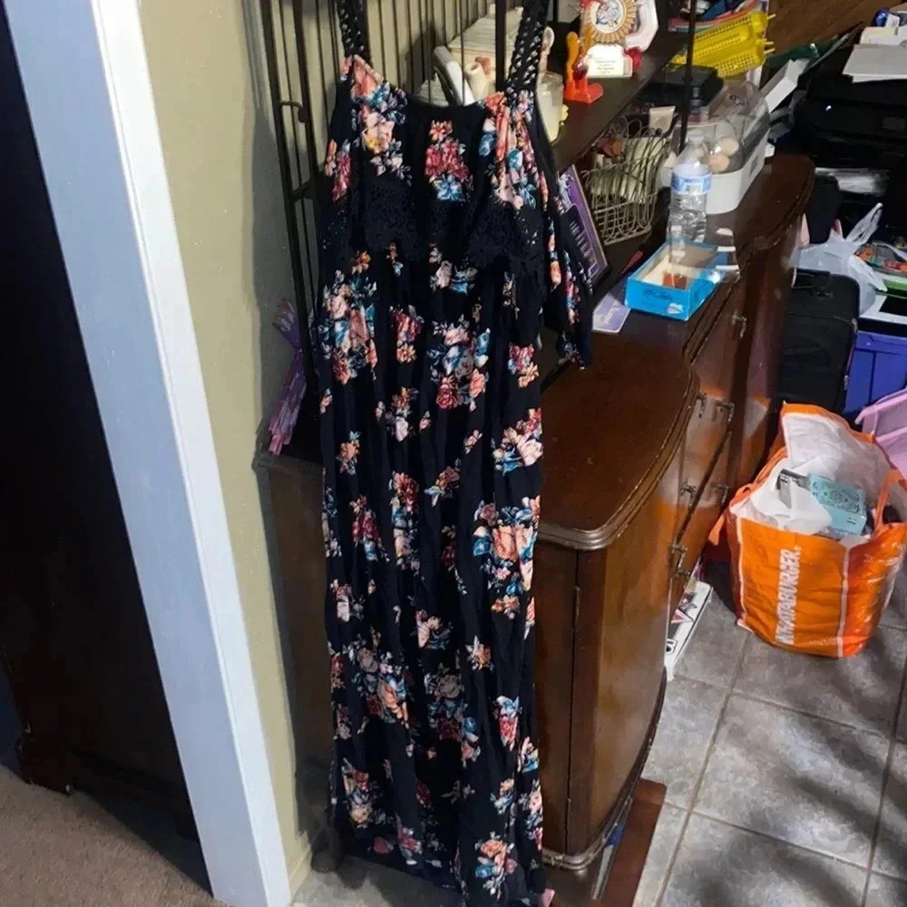 Off the shoulder maxi dress​​​